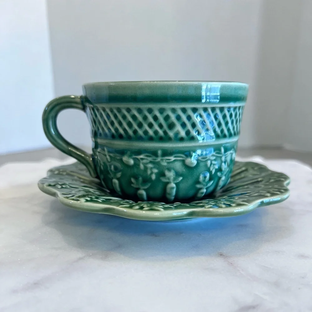 Discontinued Rabbit Green by BORDALLO PINHEIRO Rabbits Carrots Cup & Saucer Set